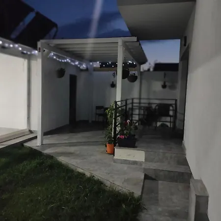 게스트하우스 La Fernando 3*