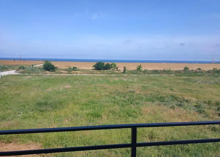 La Fernando Konukevi 3*