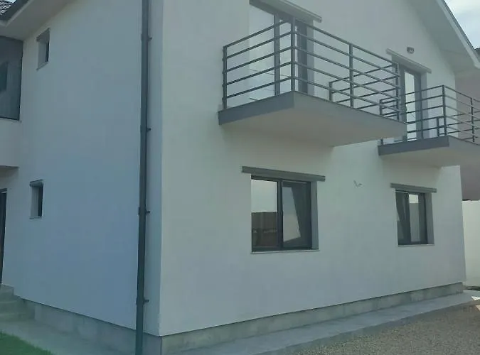 La Fernando 3* Tuzla