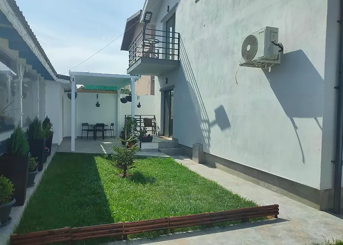 La Fernando 3* Tuzla