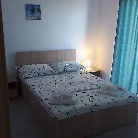 La Fernando Tuzla