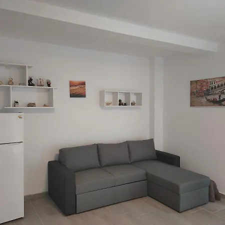 La Fernando 3* توزلا